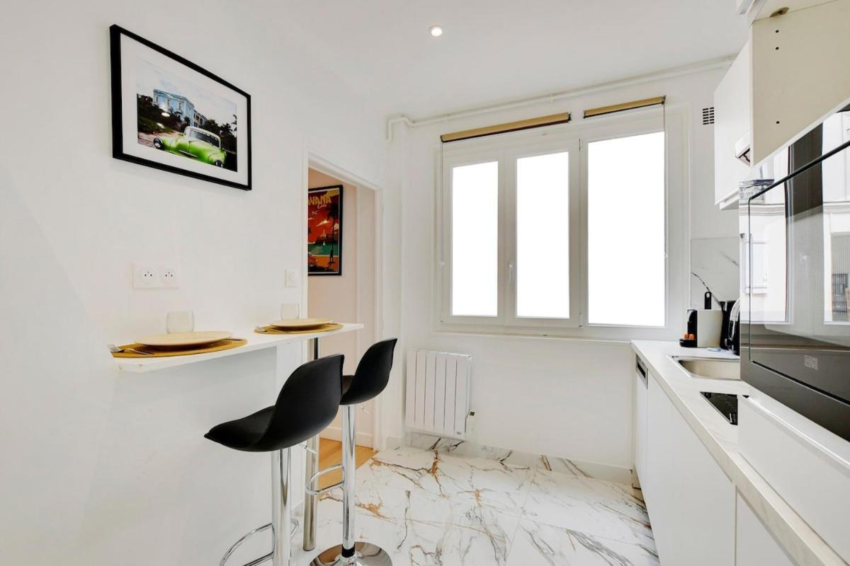 Cosy Au Parc Des Buttes Chaumont Apartment Paris Exterior photo